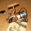 MK 100 ve zlat� barv�